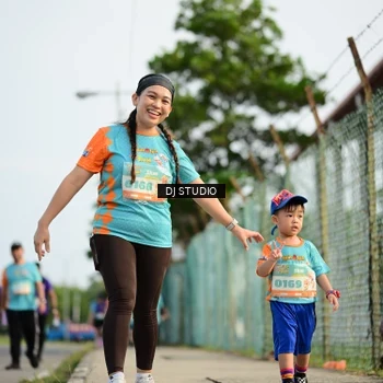 Runner Photo 8358099