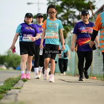 Runner Photo 8358112