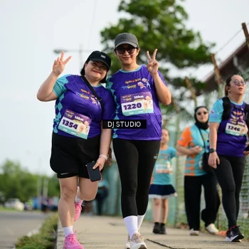 Runner Photo 8358116