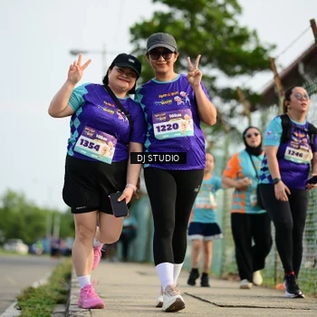 Runner Photo 8358117