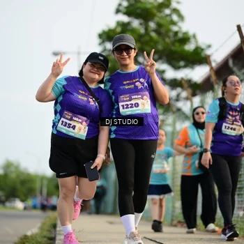 Runner Photo 8358119