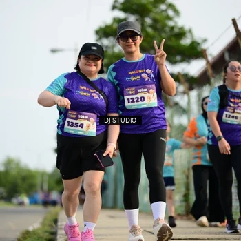 Runner Photo 8358123