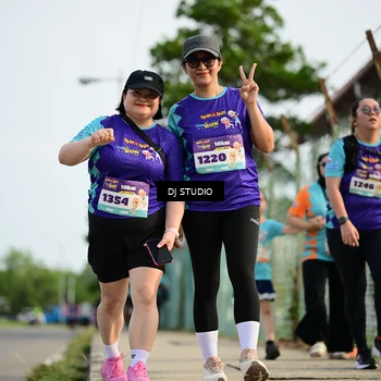 Runner Photo 8358124