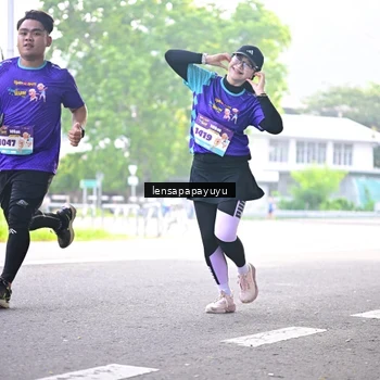 Runner Photo 8358129