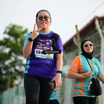 Runner Photo 8358135