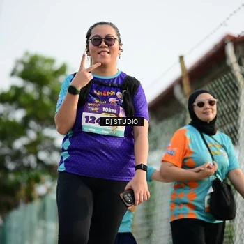 Runner Photo 8358137