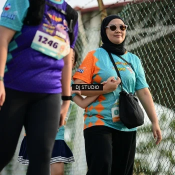 Runner Photo 8358143