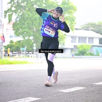Runner Photo 8358145