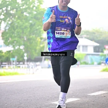 Runner Photo 8358169