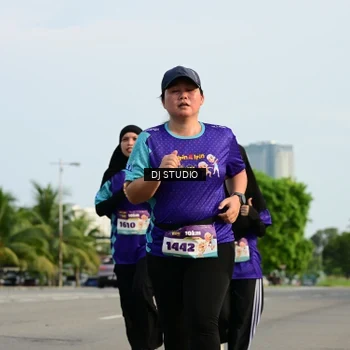 Runner Photo 8358177