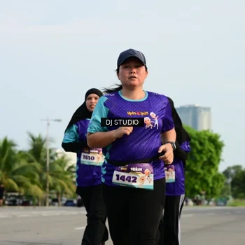 Runner Photo 8358180