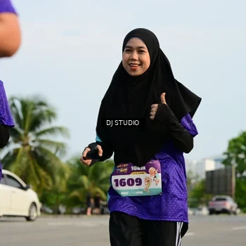 Runner Photo 8358193