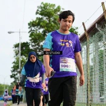 Runner Photo 8358198