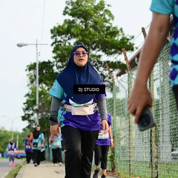 Runner Photo 8358209
