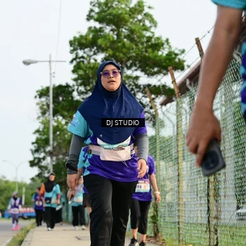 Runner Photo 8358212