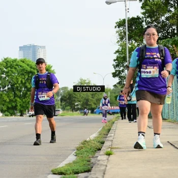Runner Photo 8358216