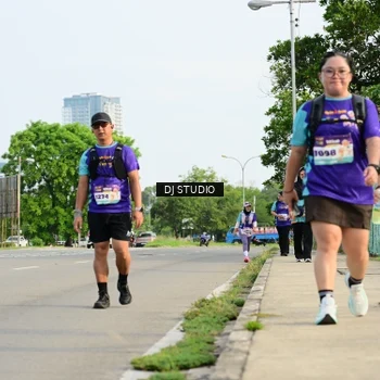 Runner Photo 8358221