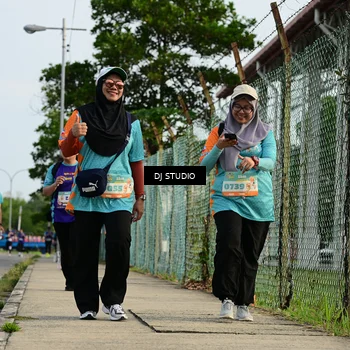 Runner Photo 8358247