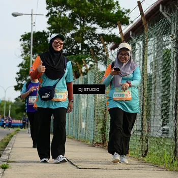 Runner Photo 8358252