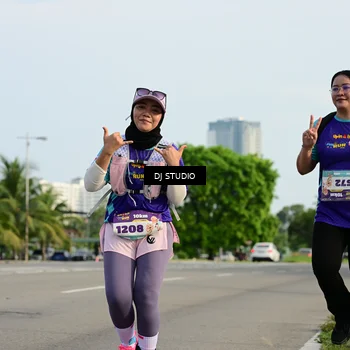 Runner Photo 8358255