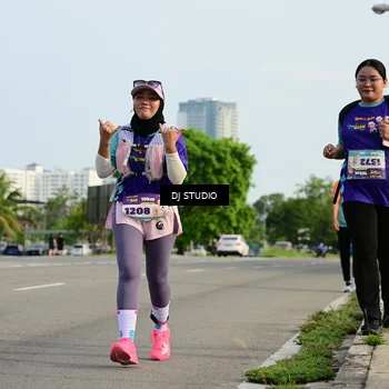 Runner Photo 8358256