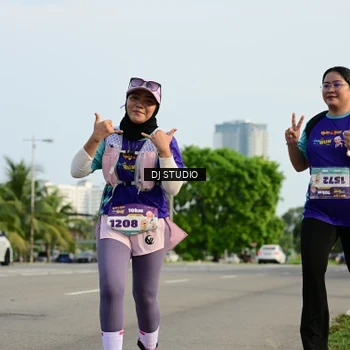 Runner Photo 8358260