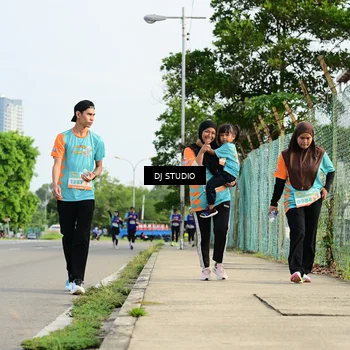 Runner Photo 8358276
