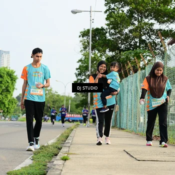 Runner Photo 8358280