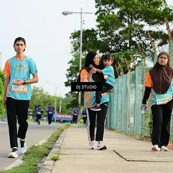 Runner Photo 8358285