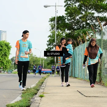 Runner Photo 8358286