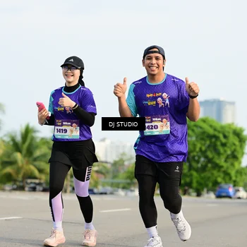 Runner Photo 8358313