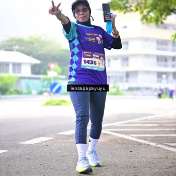 Runner Photo 8358335