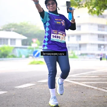 Runner Photo 8358342