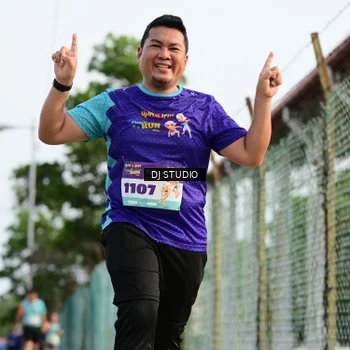 Runner Photo 8358376