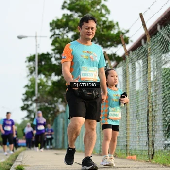 Runner Photo 8358389
