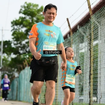 Runner Photo 8358395