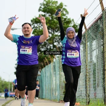 Runner Photo 8358404