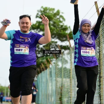 Runner Photo 8358419