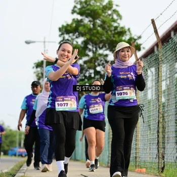 Runner Photo 8358421