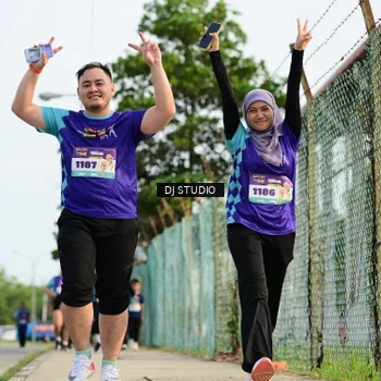 Runner Photo 8358429