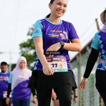 Runner Photo 8358431
