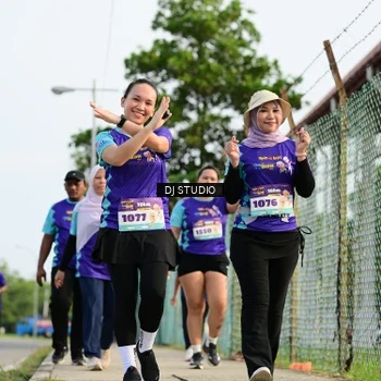 Runner Photo 8358433