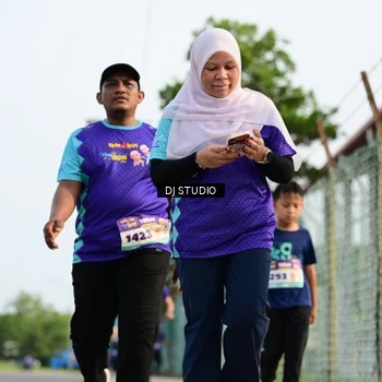 Runner Photo 8358434