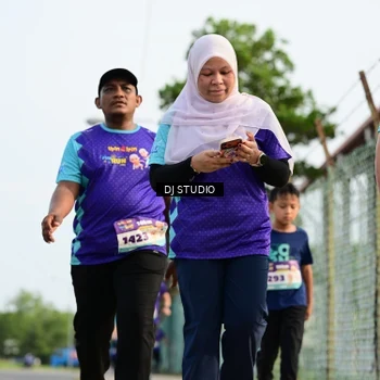 Runner Photo 8358435