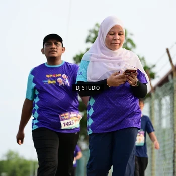 Runner Photo 8358439