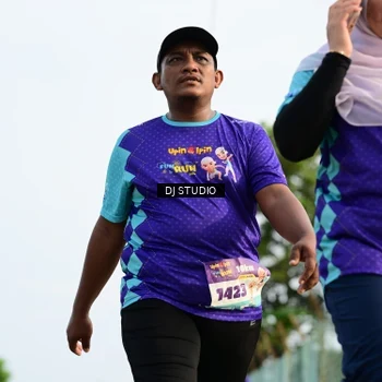 Runner Photo 8358446