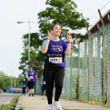 Runner Photo 8358468