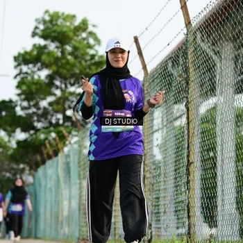 Runner Photo 8358515