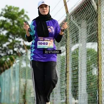 Runner Photo 8358518