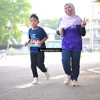 Runner Photo 8358543